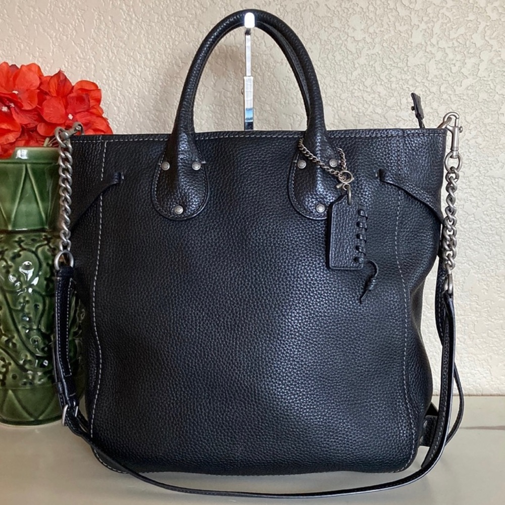 🔥 RARE Coach Tatum Play 30 Tall Leather Tote